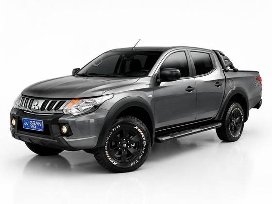 MITSUBISHI L200 TRITON 2.4 16V TURBO DIESEL OUTDOOR GLS CD 4X4 AUTOMÁTICO MITSUBISHI L200 TRITON 2.4 16V TURBO DIESEL OUTDOOR GLS CD 4X4 AUTOMÁTICO